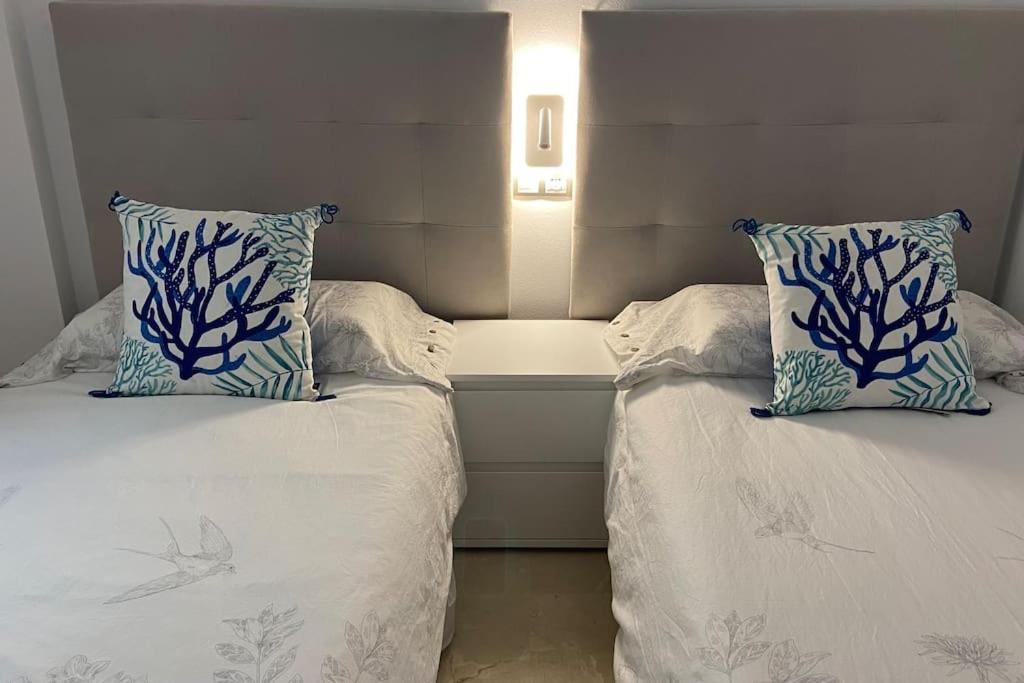 Primera Linea 3 Habitaciones Manilva Сан-Луис-де-Сабинильяс Экстерьер фото